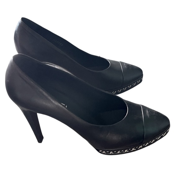 Chanel Chain Link Heels MUST HAVE!! - Picture 3 of 12